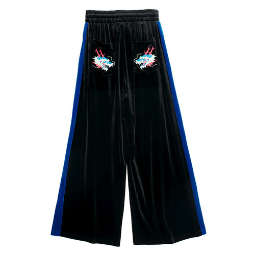 ׺۱ ׯ BLACK